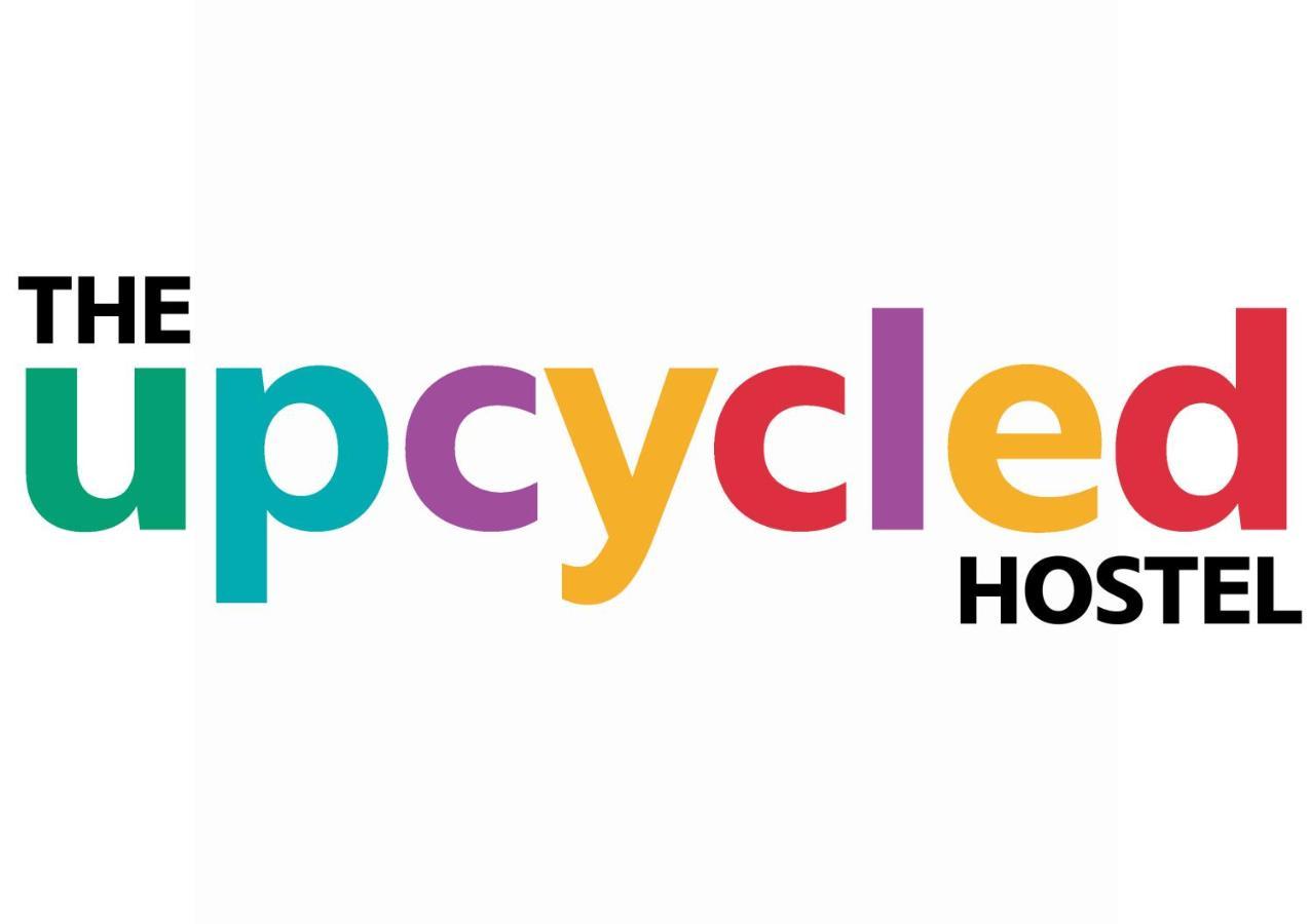 The Upcycled Hostel Huacachina Ica Bagian luar foto