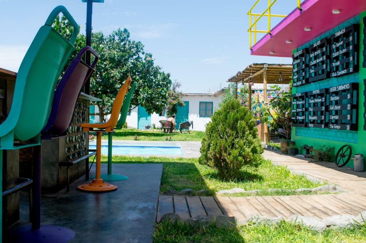 The Upcycled Hostel Huacachina Ica Bagian luar foto