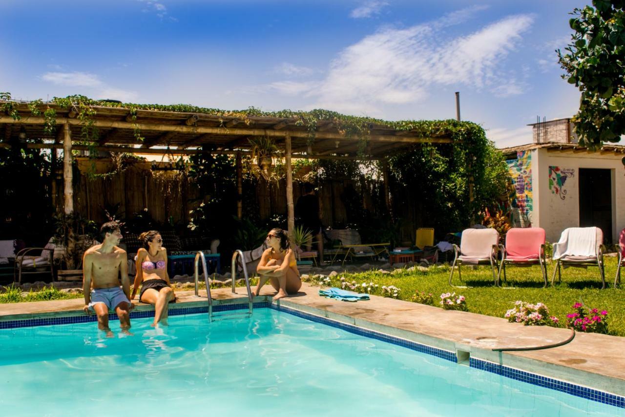 The Upcycled Hostel Huacachina Ica Bagian luar foto